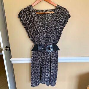 ⬇️Guess Black Belted Dress